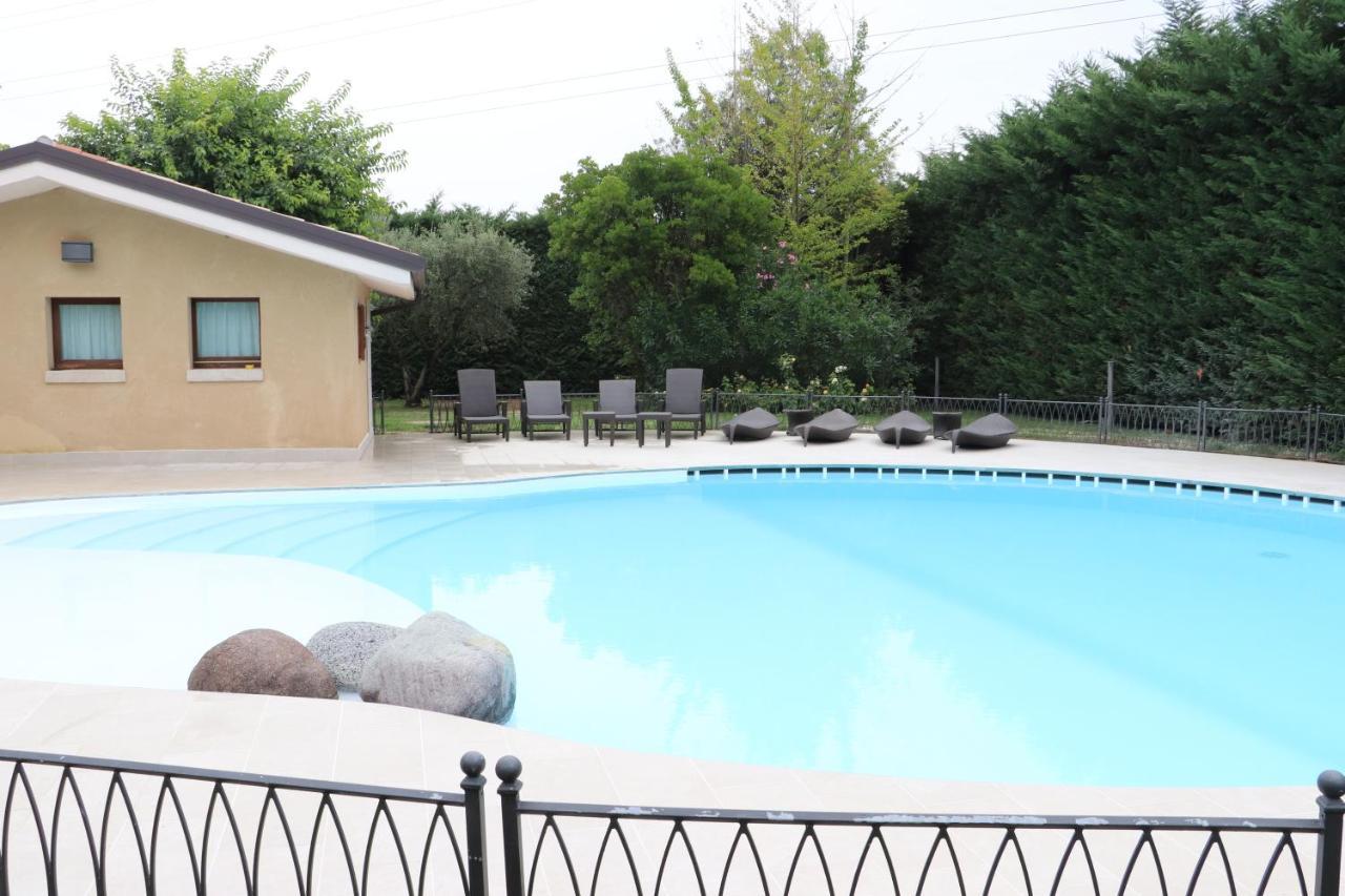Casale La Meridiana ปอนติ ซุล มินโช ภายนอก รูปภาพ