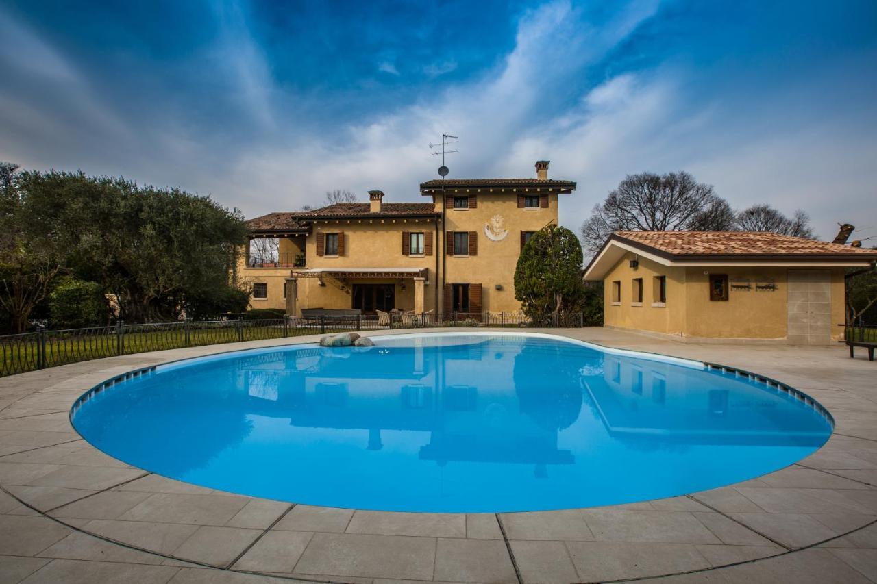 Casale La Meridiana ปอนติ ซุล มินโช ภายนอก รูปภาพ